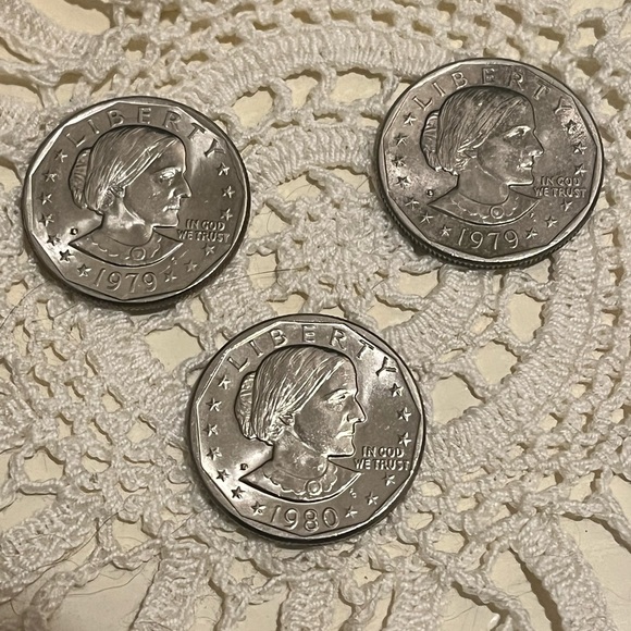 *Collector Item* Susan B Anthony Coins - Picture 1 of 5